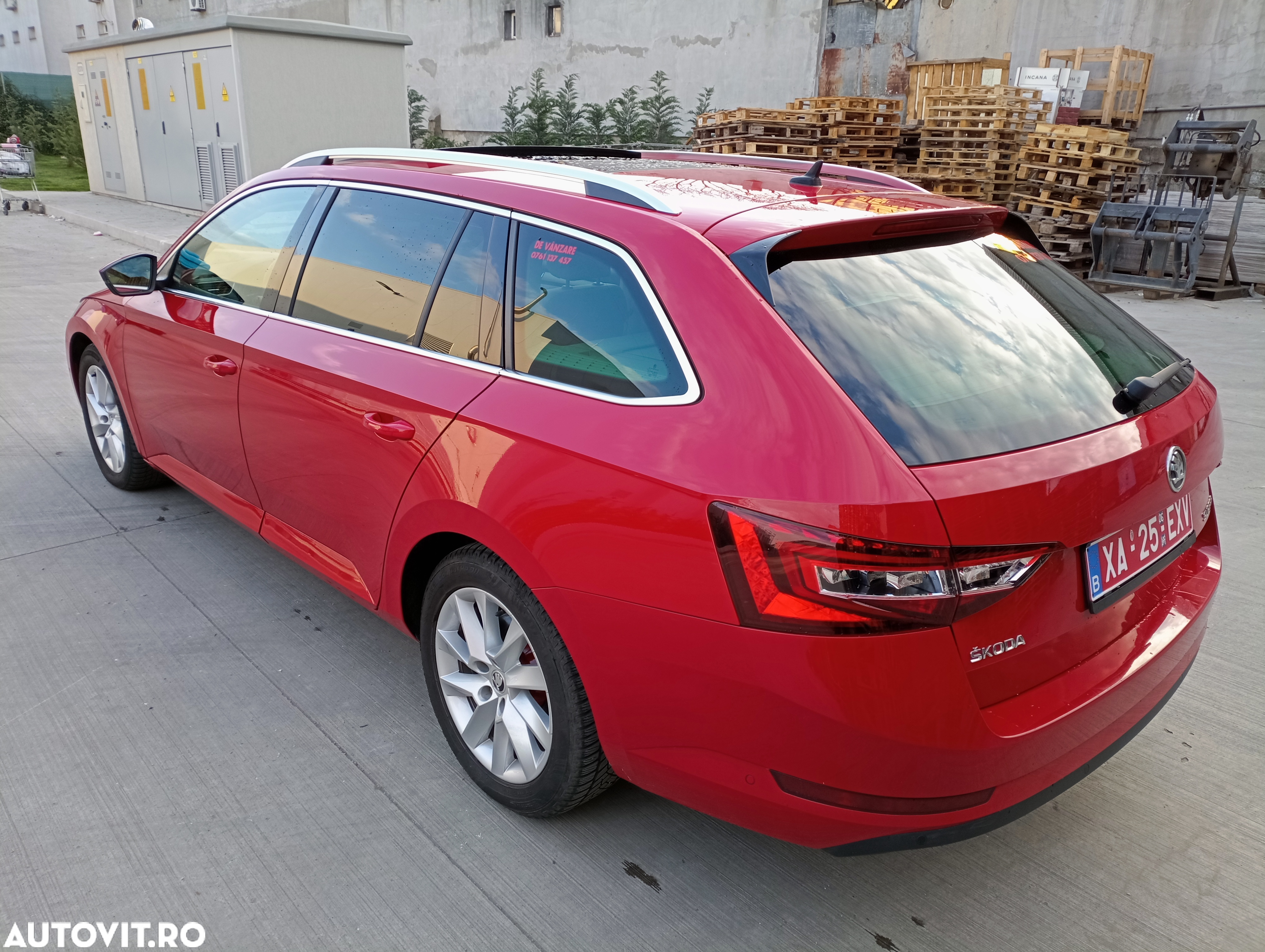 Skoda Superb 1.6 TDI DSG Ambition - 3