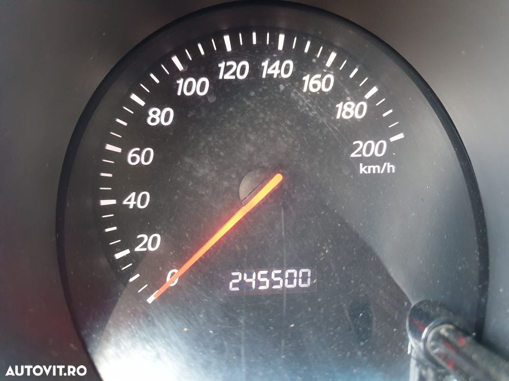 Suzuki Grand Vitara 2.0i JLX Navi - 38