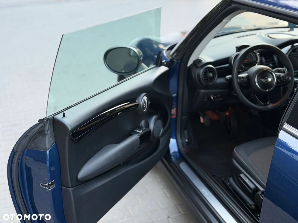 MINI Cooper Classic Trim - 21