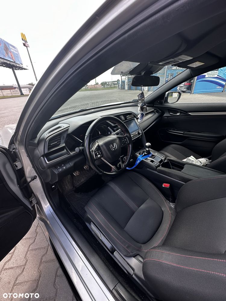 Honda Civic 1.0 T Comfort Sport Line - 10