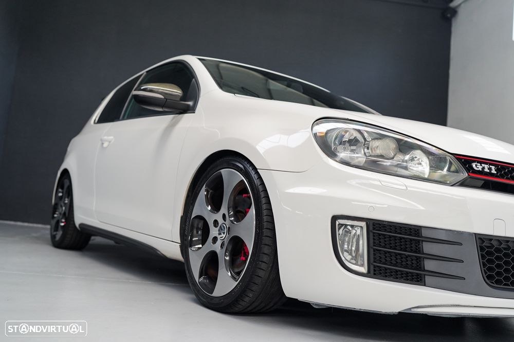VW Golf 2.0 TSi GTI - 24