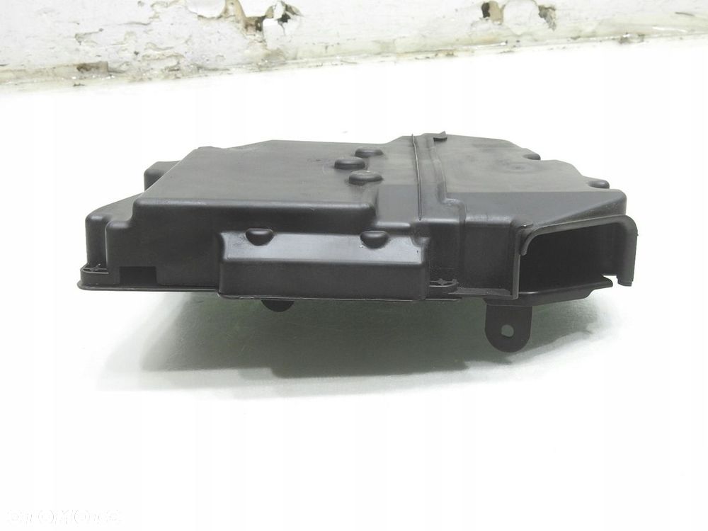 OBUDOWA KOMPUTERA FORD FIESTA MK7 1.4 TDCI - 2