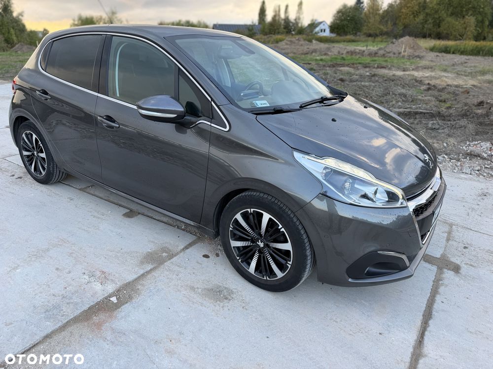 Peugeot 208 1.2 PureTech Allure - 13