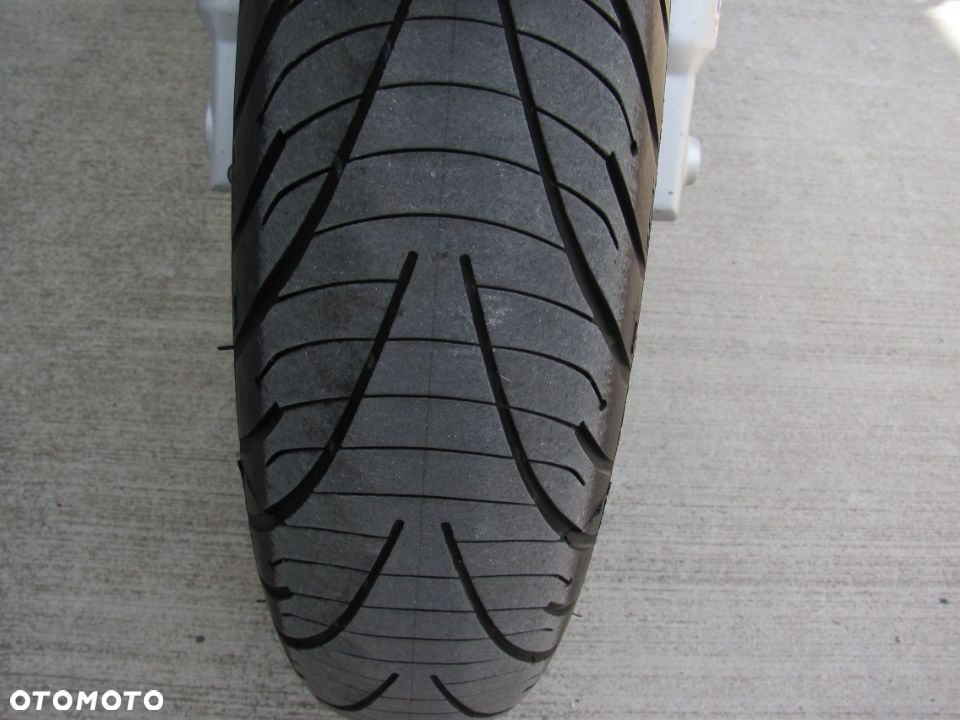 Yamaha FJR - 29