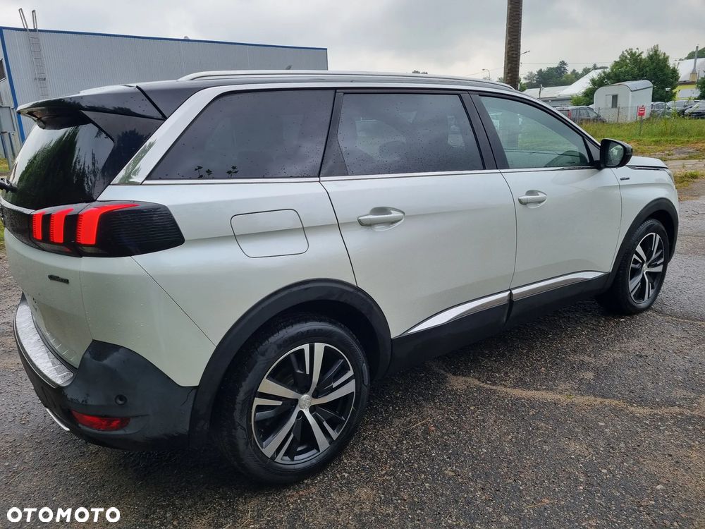 Peugeot 5008 - 9