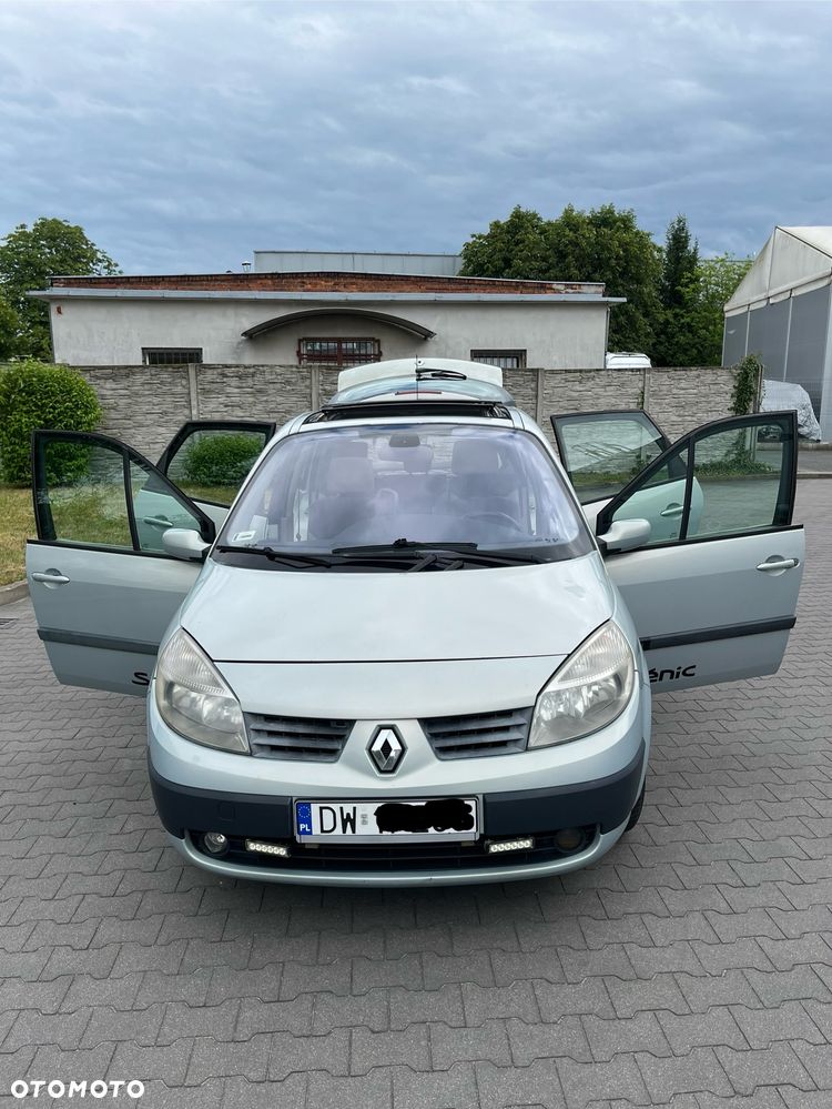 Renault Scenic 1.5d Ci Confort Privilege - 10