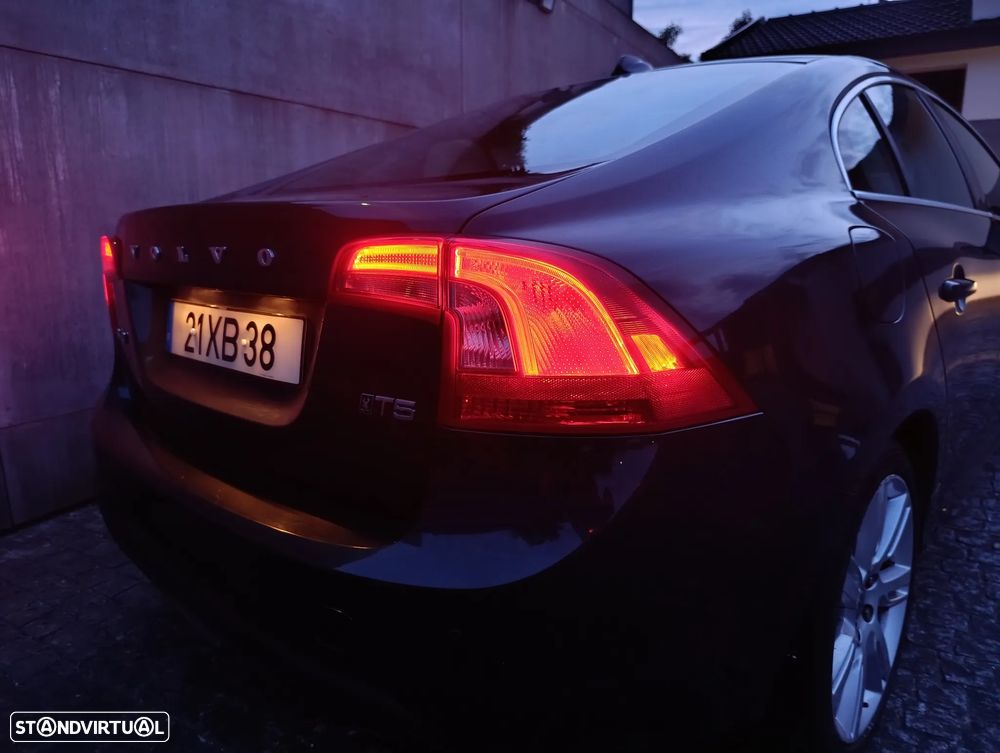 Volvo S60 T5 Powershift Summum - 38
