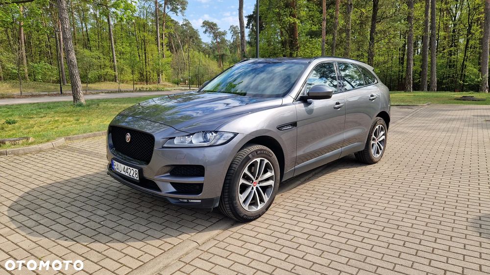 Jaguar F-Pace - 1