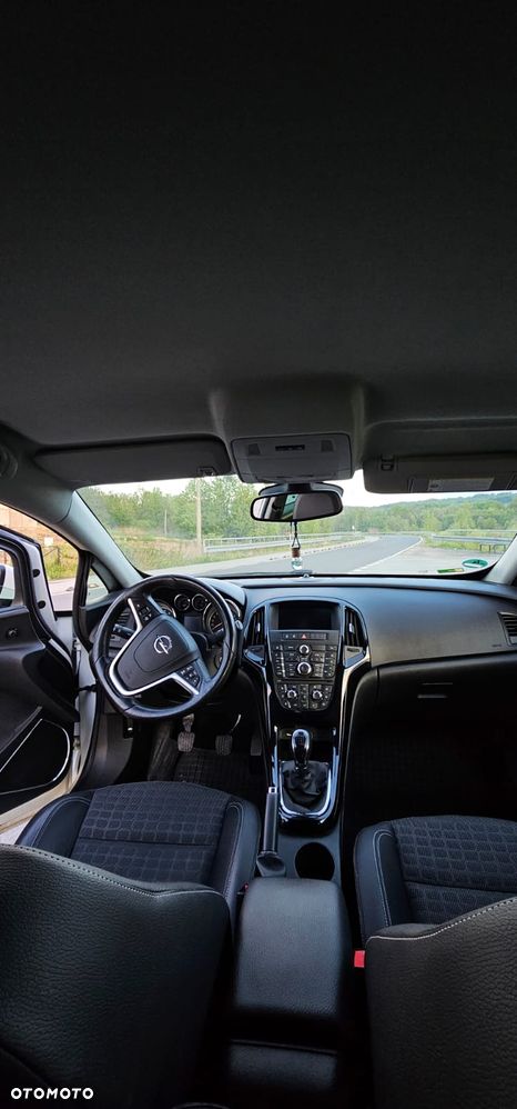 Opel Astra 1.6 T SIDI Sport S&S EU6 - 3