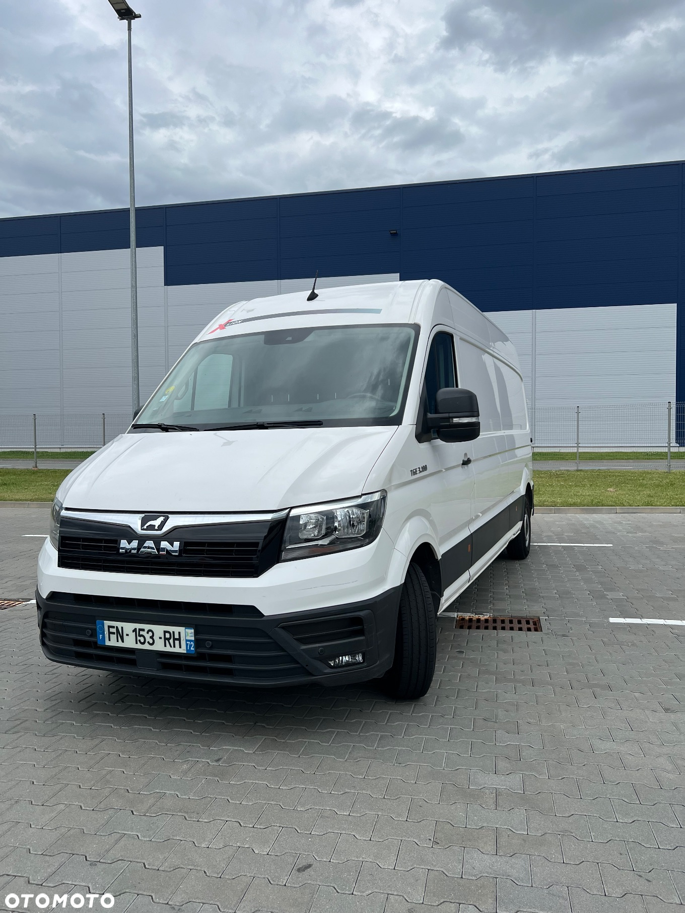 Volkswagen Crafter, Man TGe - 3