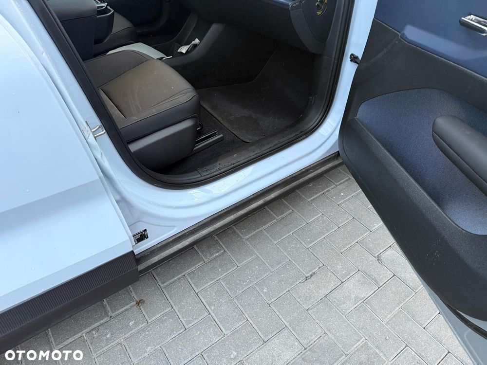 Volvo EX30 Single Motor RWD Plus - 29