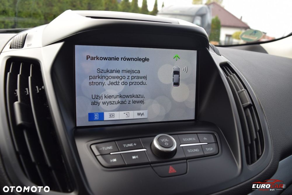 Ford Kuga - 23
