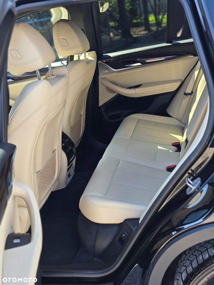 BMW X3 xDrive30i xLine - 10