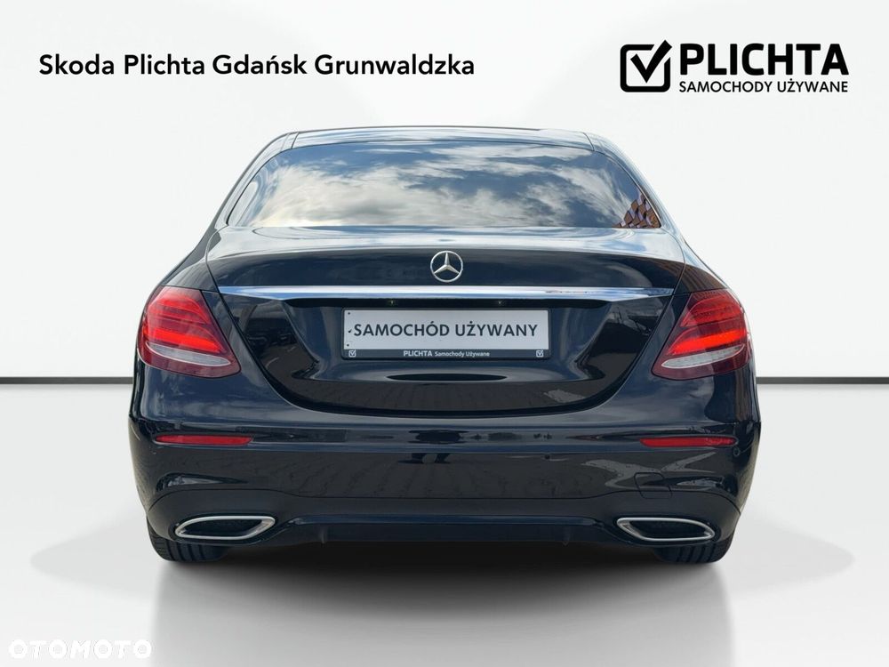 Mercedes-Benz Klasa E - 7