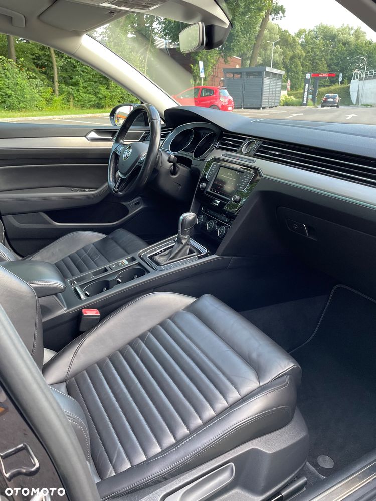 Volkswagen Passat 2.0 TDI SCR (BlueMotion Technology) DSG Highline - 19