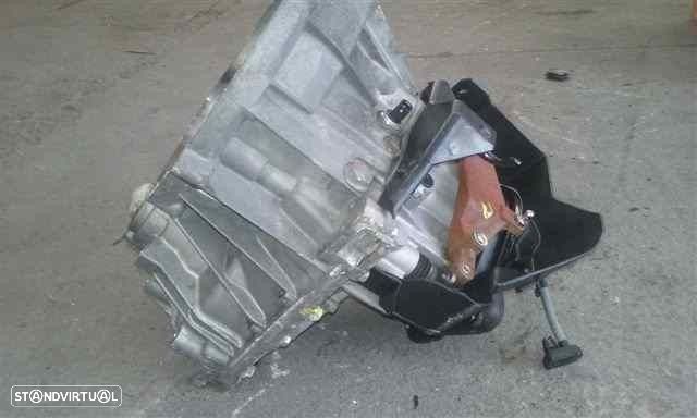 CAIXA VELOCIDADES FORD FIESTA VI 2011 -AA6R7002CBB - 4