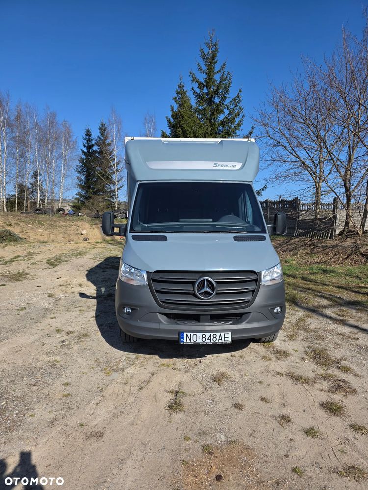 Mercedes-Benz Sprinter - 2