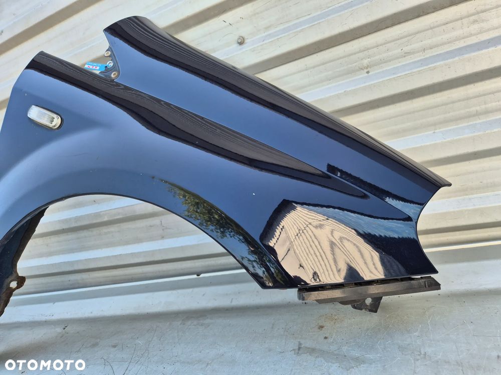 Błotnik prawy przedni Fiat Grande Punto Evo 475 - 2
