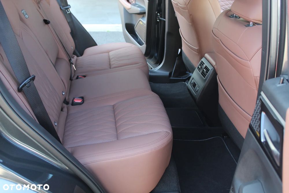 Mitsubishi Outlander Instyle Plus - 11