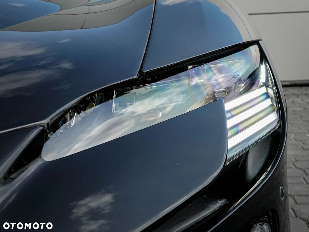 Ferrari SF90 Stradale - 10