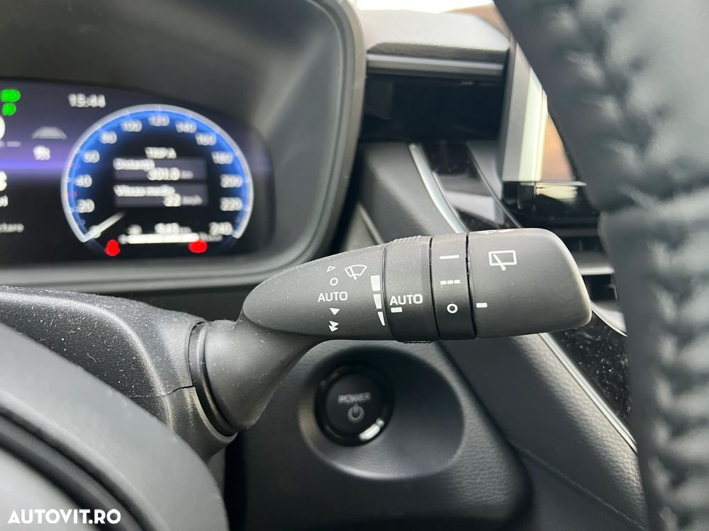 Toyota Corolla Cross 1.8I 2WD Active - 31