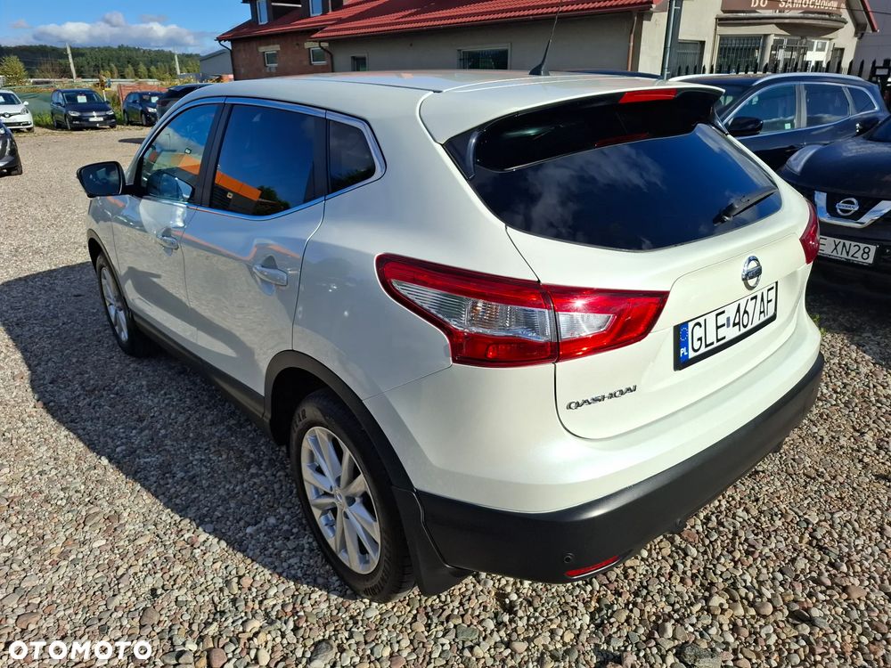 Nissan Qashqai 1.2 DIG-T Visia - 10