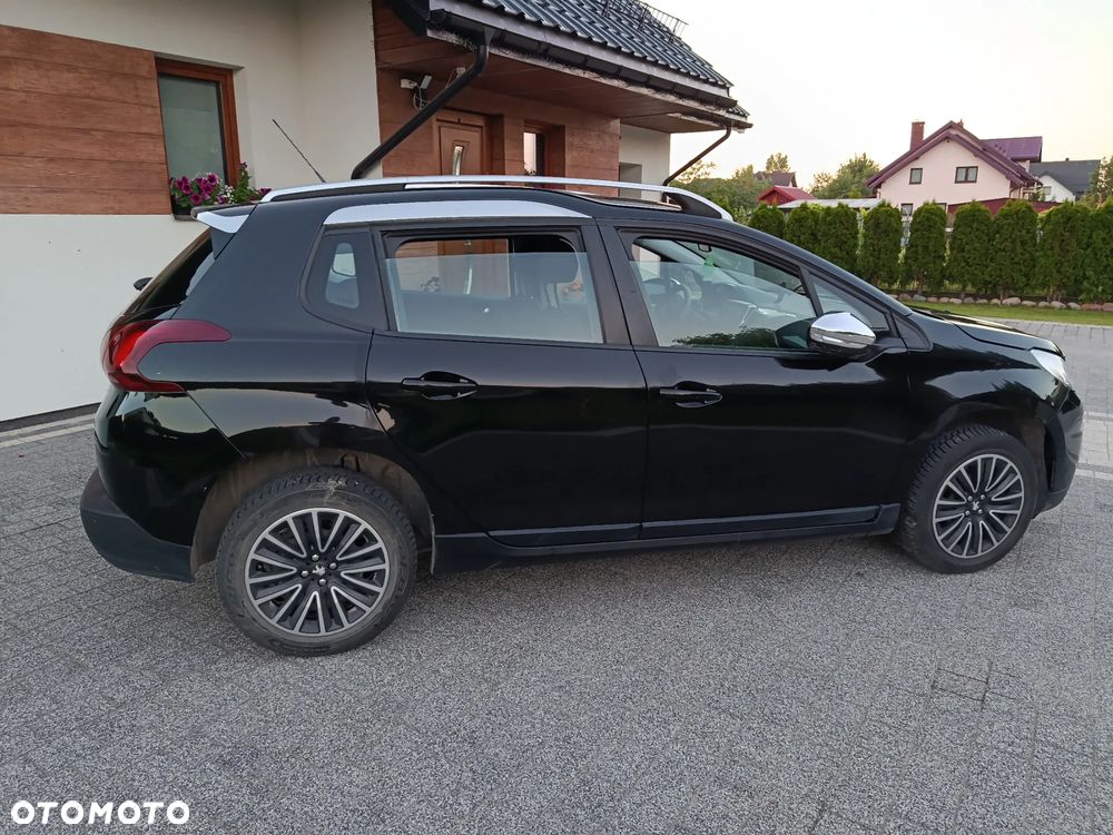 Peugeot 2008 2019 photo 4