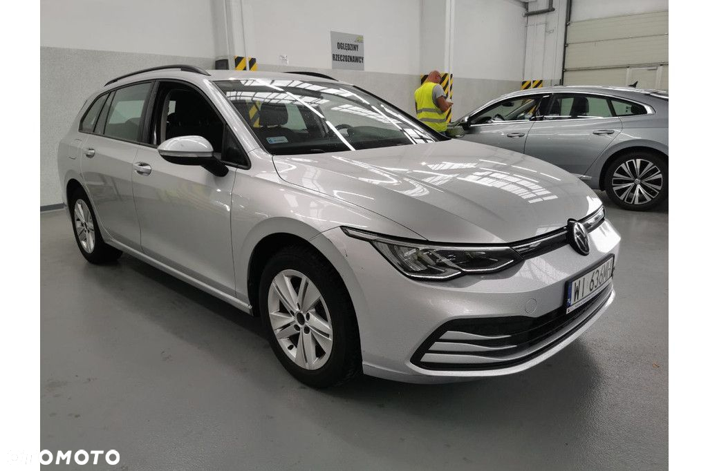 Volkswagen Golf - 11