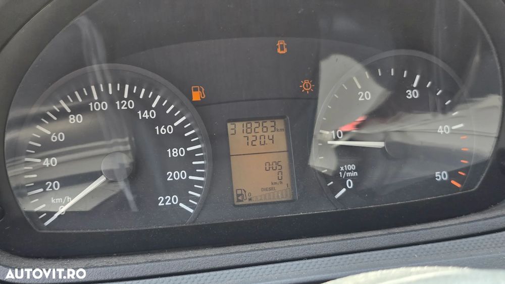 Mercedes-Benz Vito - 14