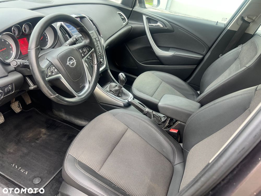 Opel Astra - 18