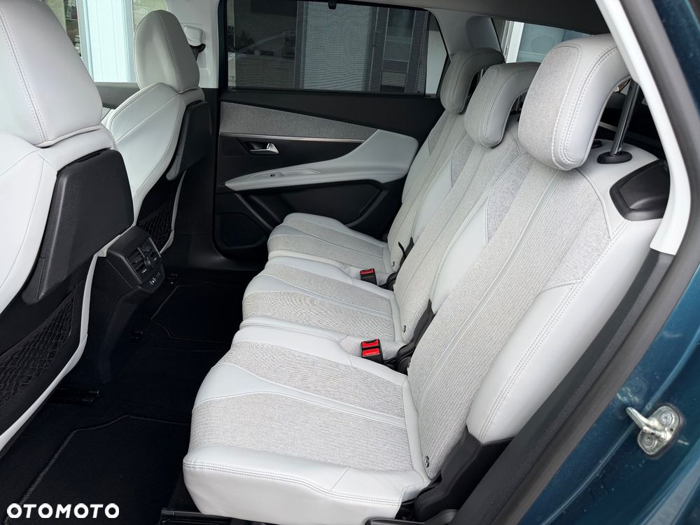 Peugeot 5008 - 10