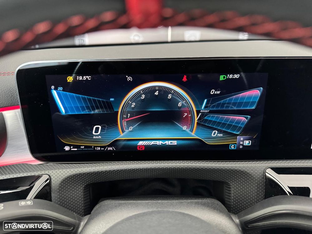 Mercedes-Benz CLA 35 AMG 4Matic - 20