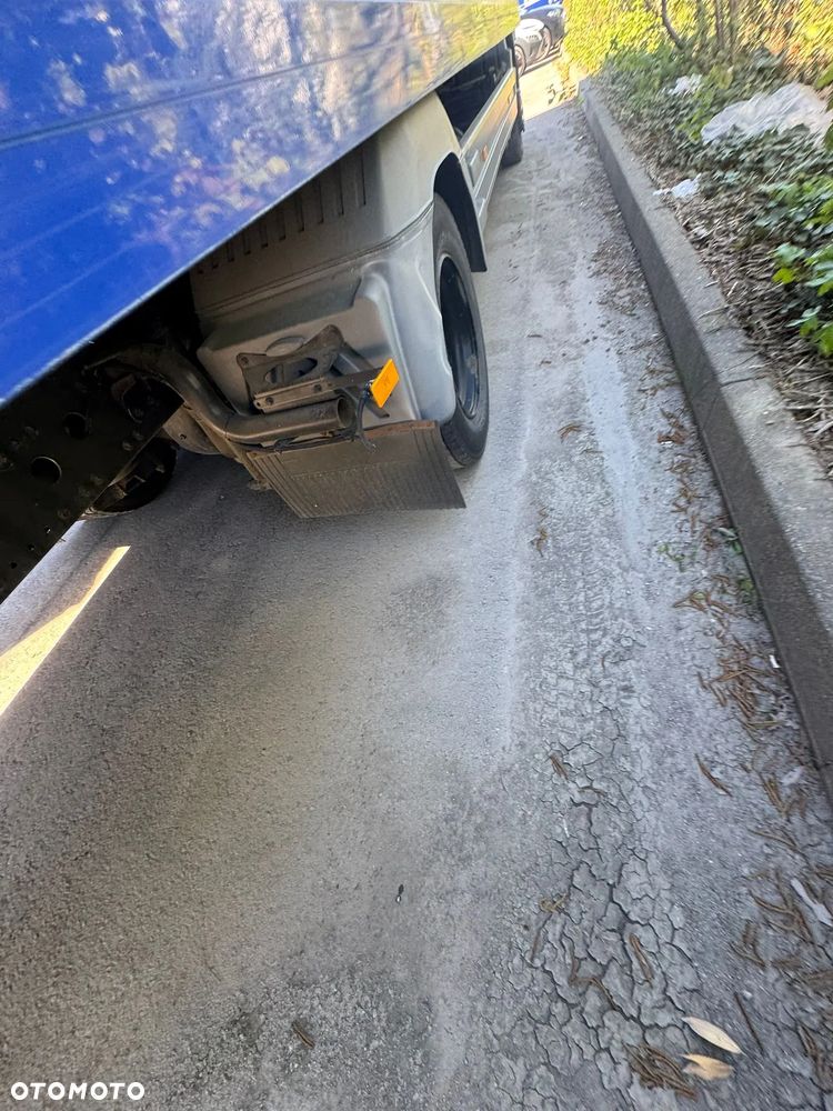 Mercedes-Benz Atego 1224 z Niemiec 9m kontener izoterma podział manual 1222 okazja - 12