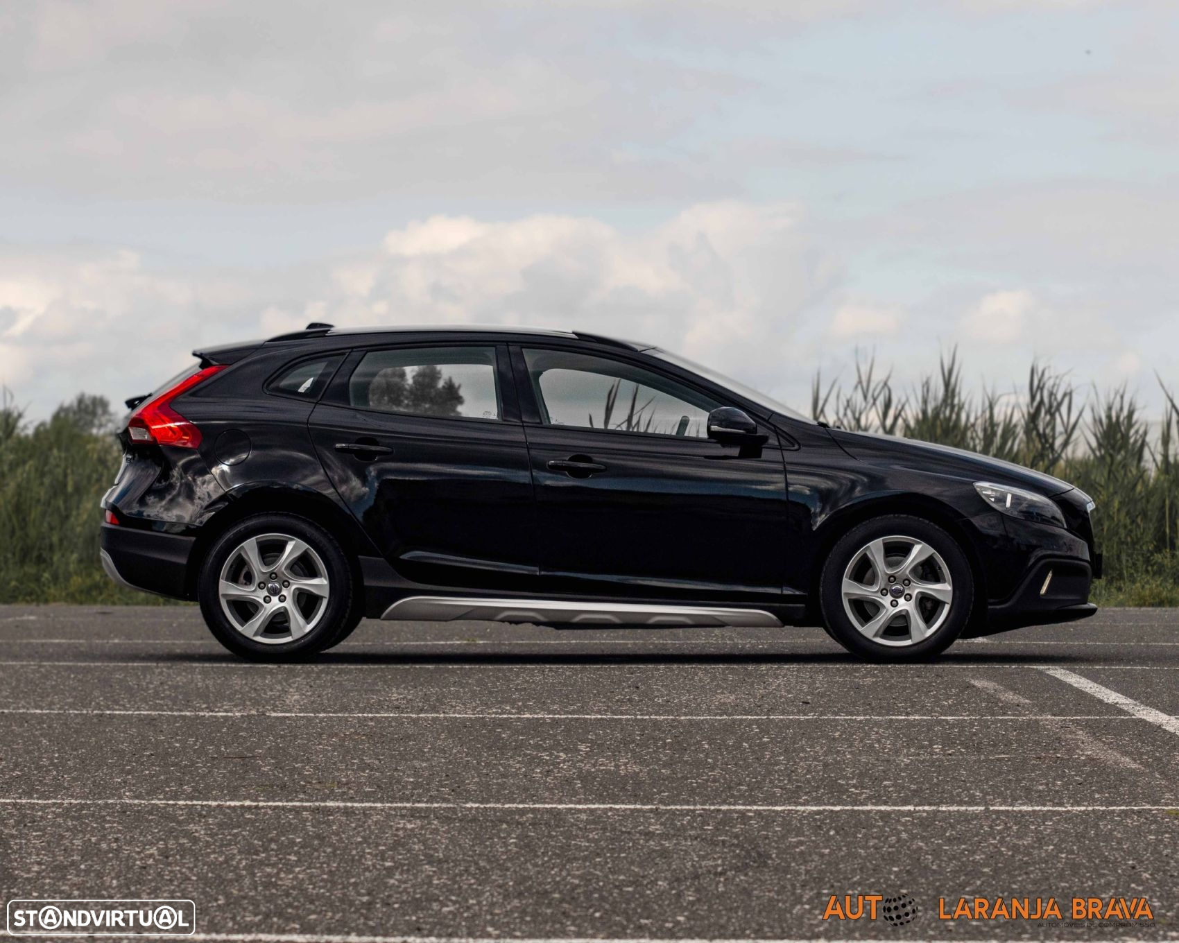 Volvo V40 Cross Country 1.6 D2 Summum - 7