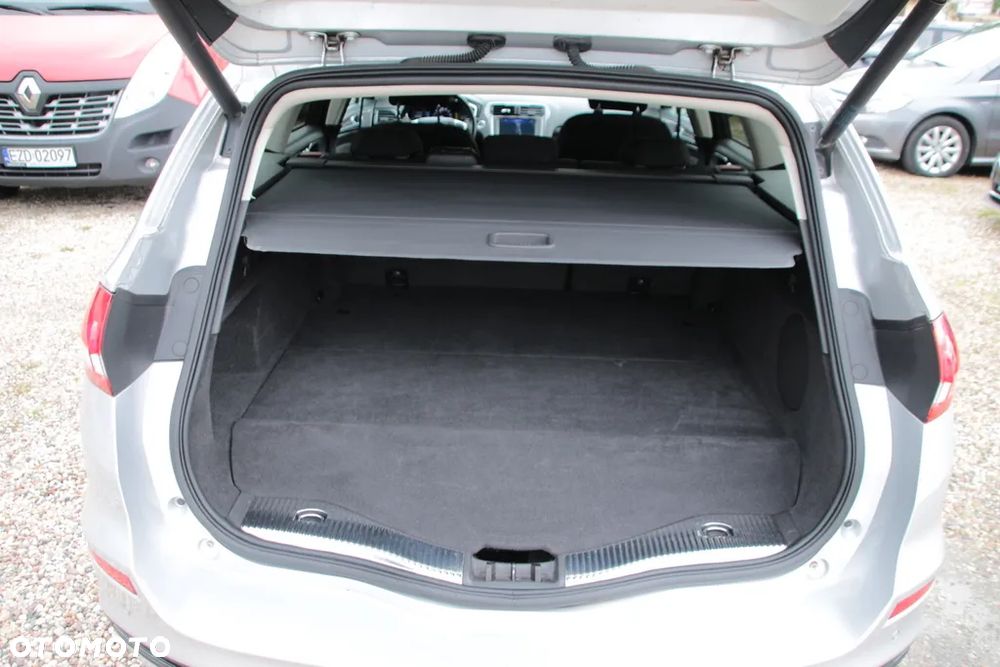 Ford Mondeo - 18