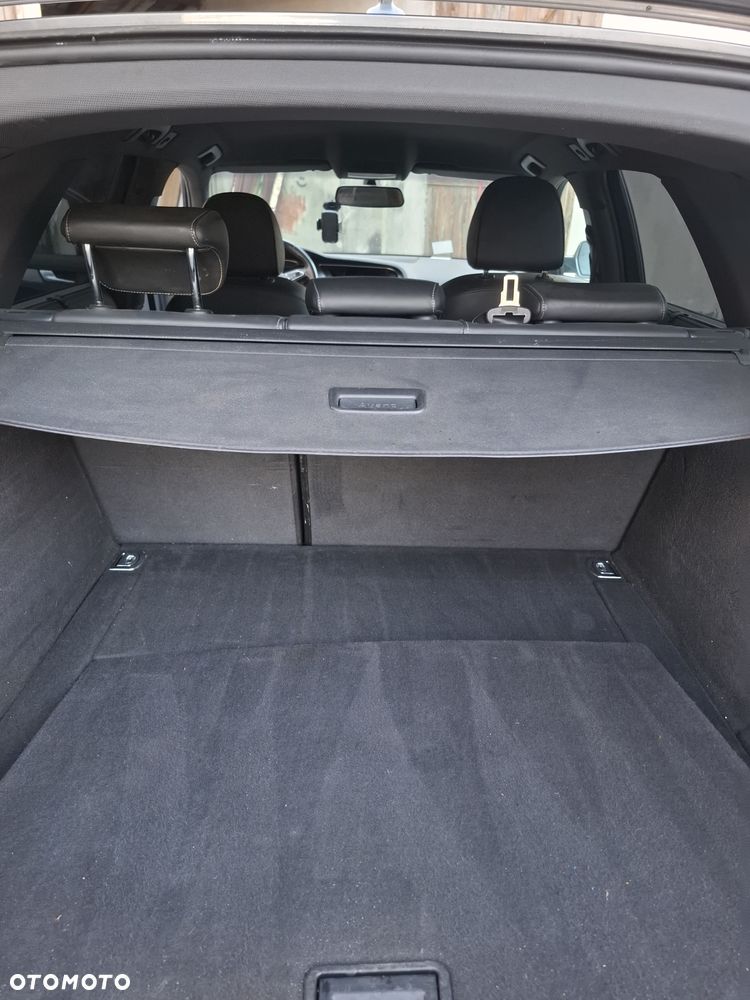 Audi A4 Avant 2.0 TDI - 11