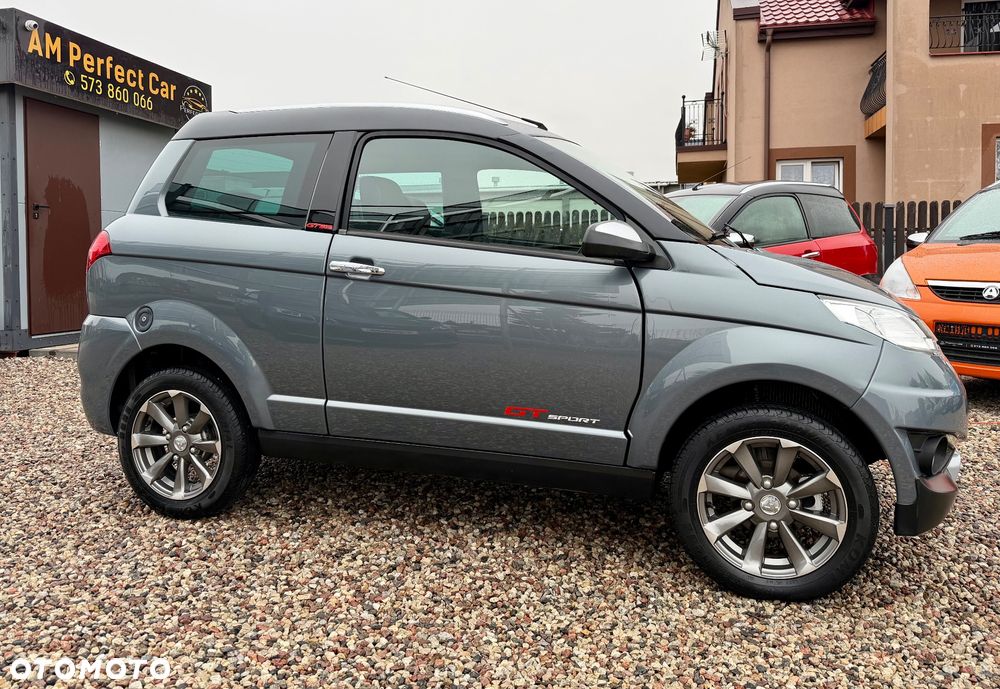 Aixam Crossover - 33