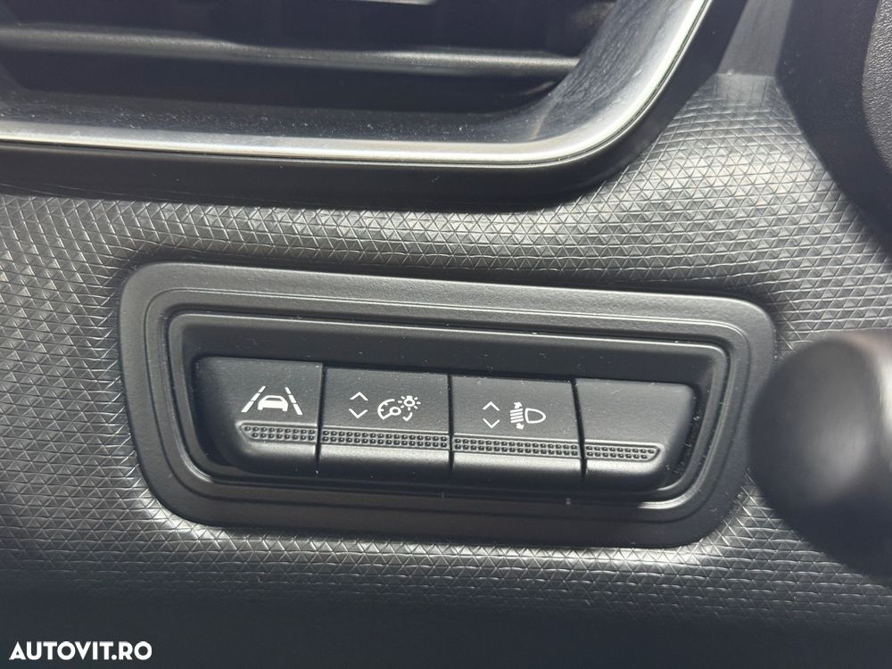 Renault Clio V E-Tech 145 Techno - 18