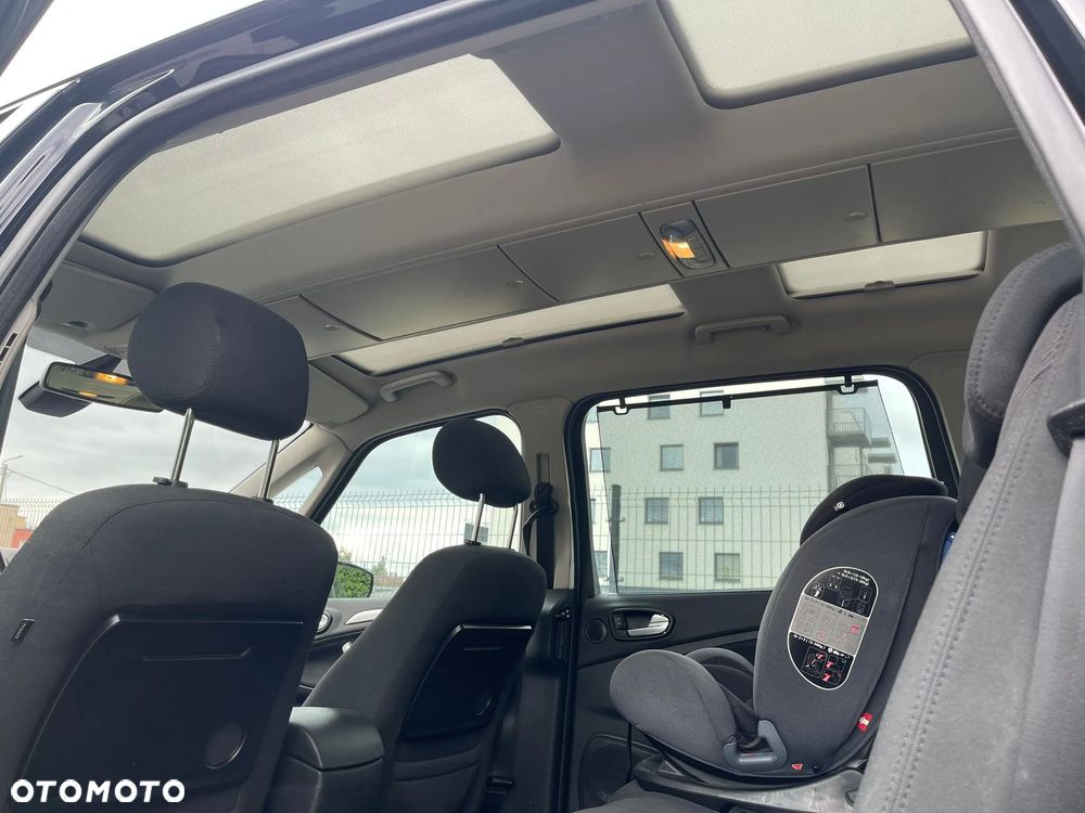 Ford Galaxy 2.0 TDCi Platinium X (Titanium) - 17