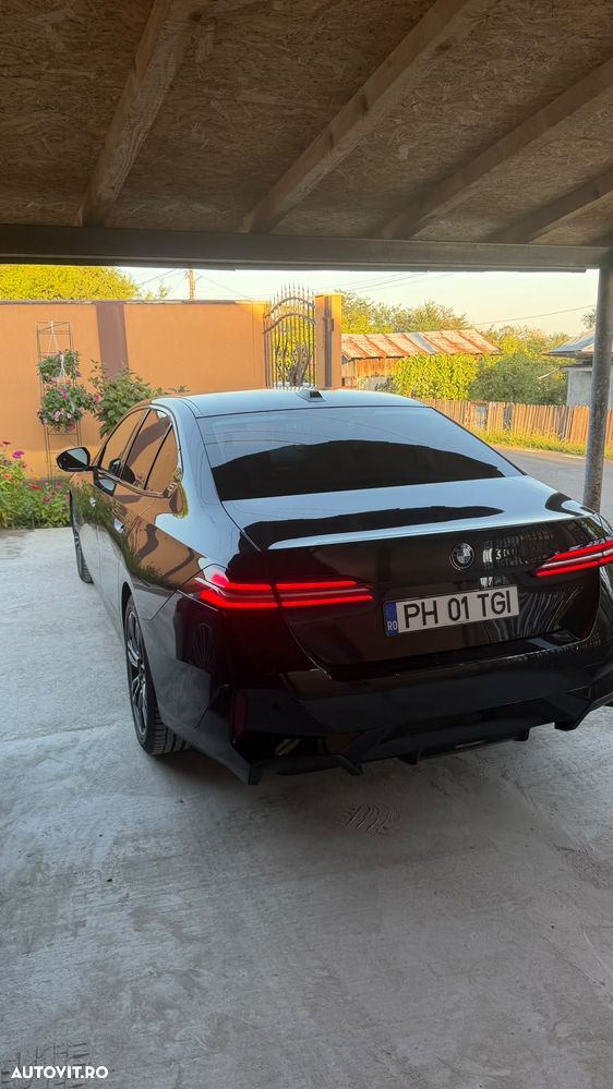 BMW Seria 5 520d AT MHEV - 4