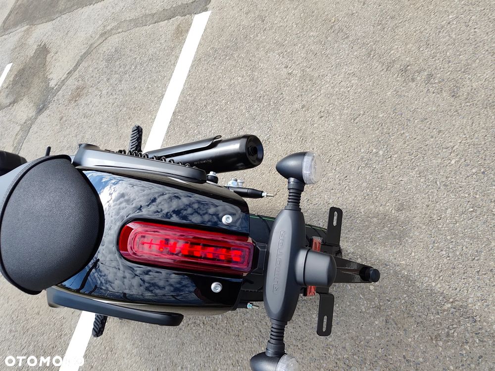QJMOTOR SRV 125 - 26