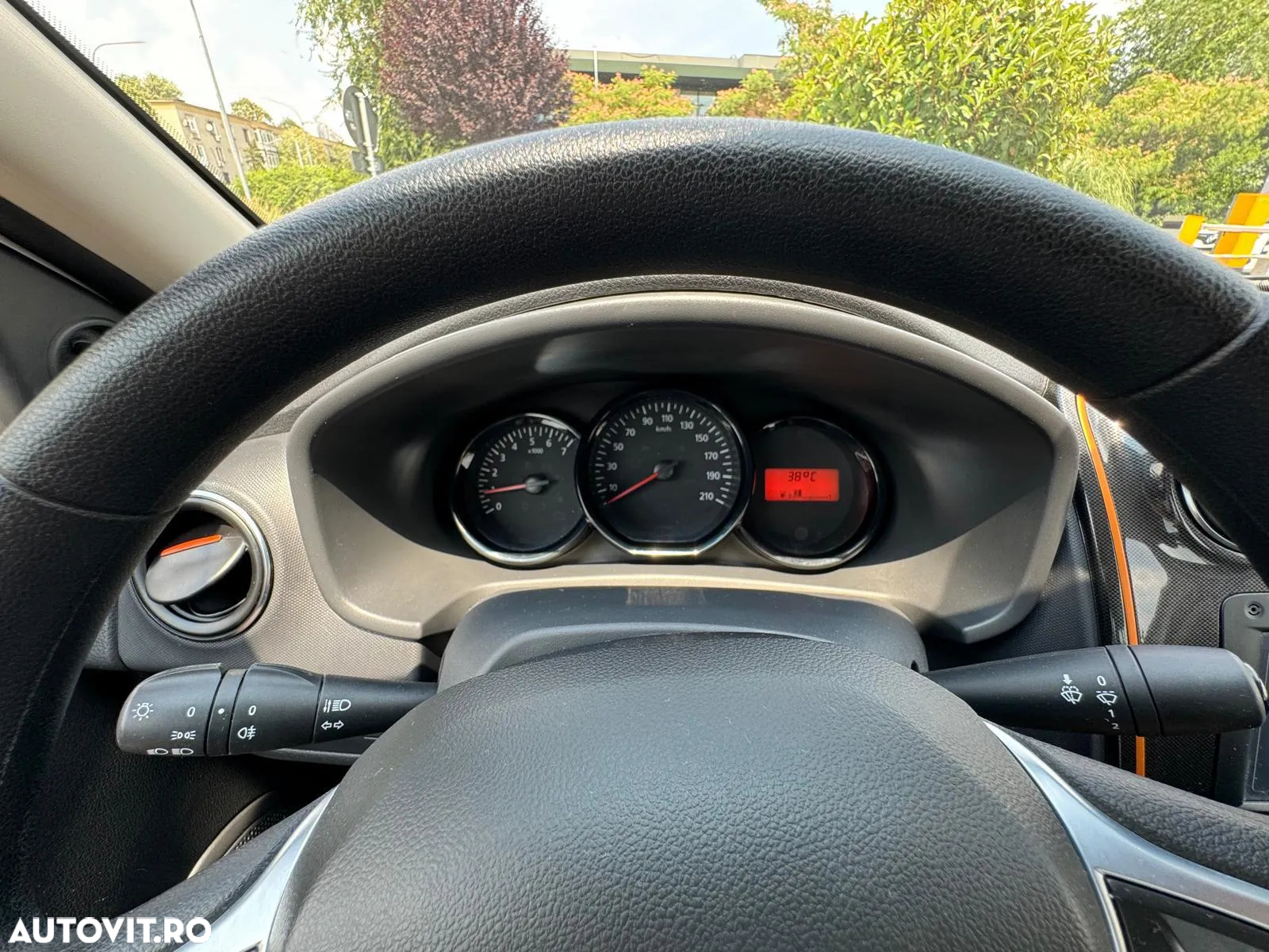 Dacia Logan MCV SCe 75 Laureate - 26