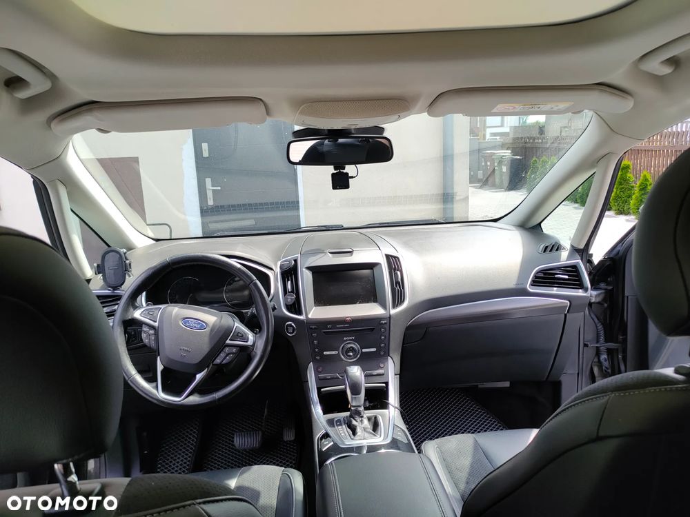 Ford S-Max 2.0 TDCi Titanium PowerShift - 11