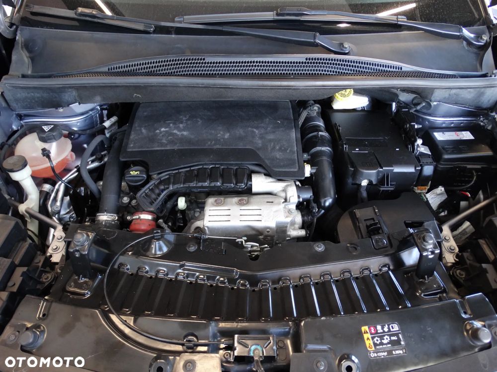 Opel Crossland X 1.2 T 120 Lat S&S - 38