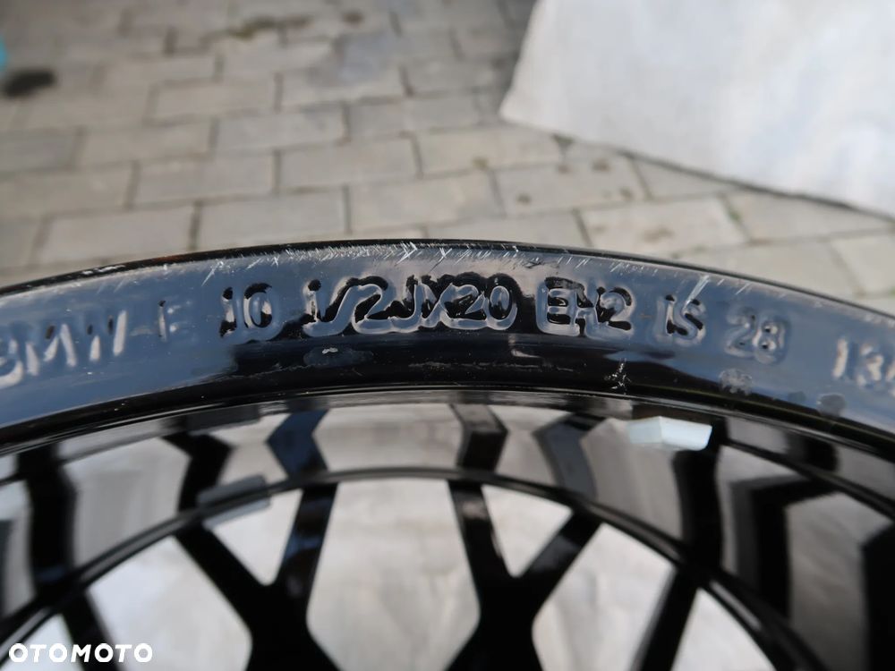W34/W33 Felga BMW 9882245 10,5x20et28 - 17