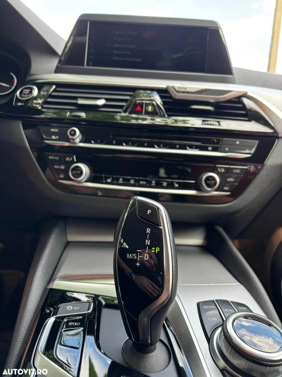 BMW Seria 5 520d AT - 15