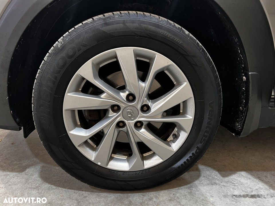 Hyundai Tucson - 13