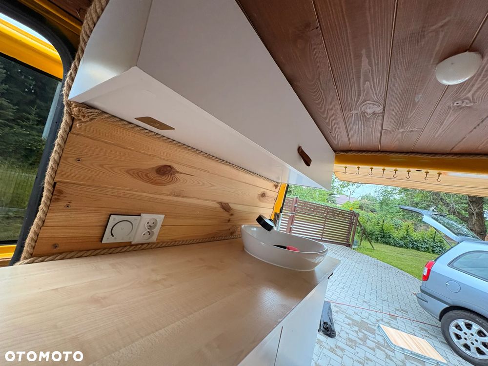 Volkswagen Transporter Standard - 12