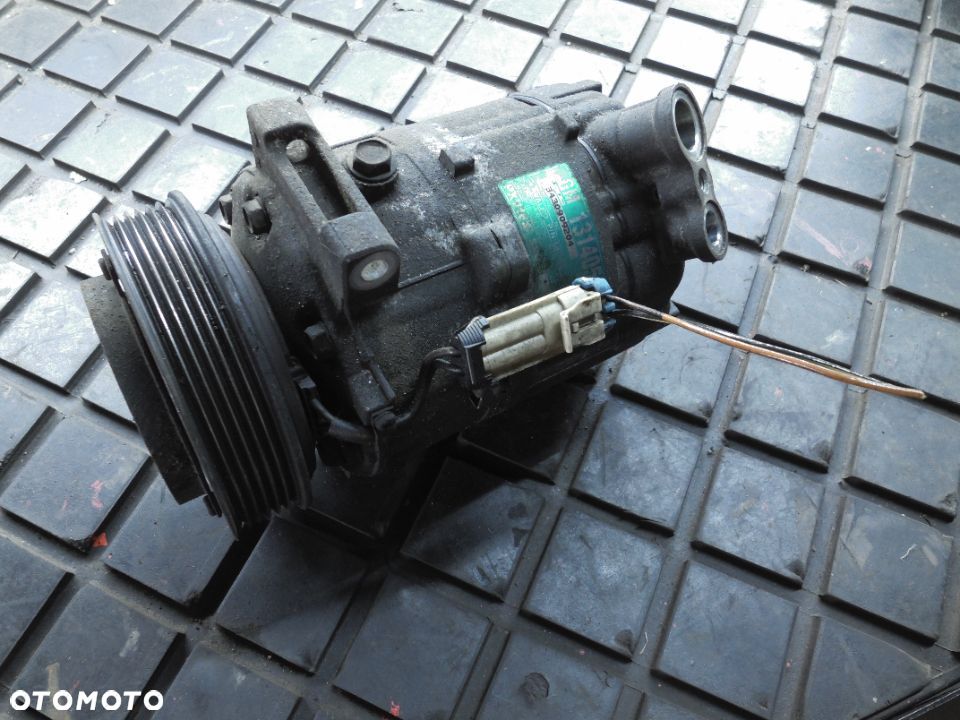 SPRĘŻARKA KLIMATYZACJI OPEL VECTRA C 13140505 POSIADAM 3 SZT - 1
