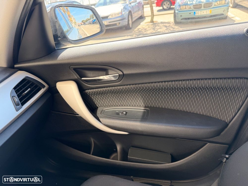 BMW 116 d EfficientDynamics - 21